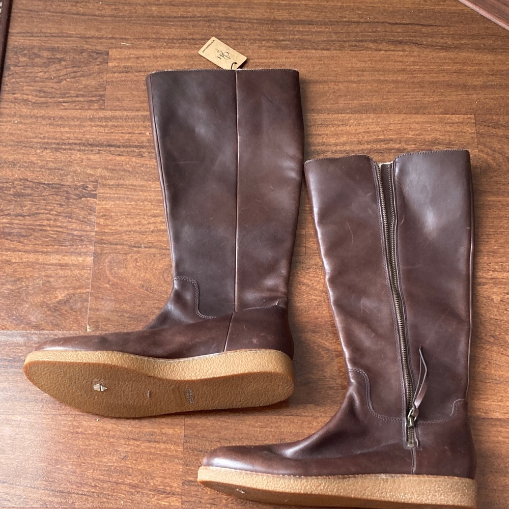 Cole Haan Dark Brown Leather Knee-High Boots Sz 9 - Picture 4 of 7